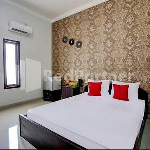 Hotel Miranda Bawean Mitra Reddoorz